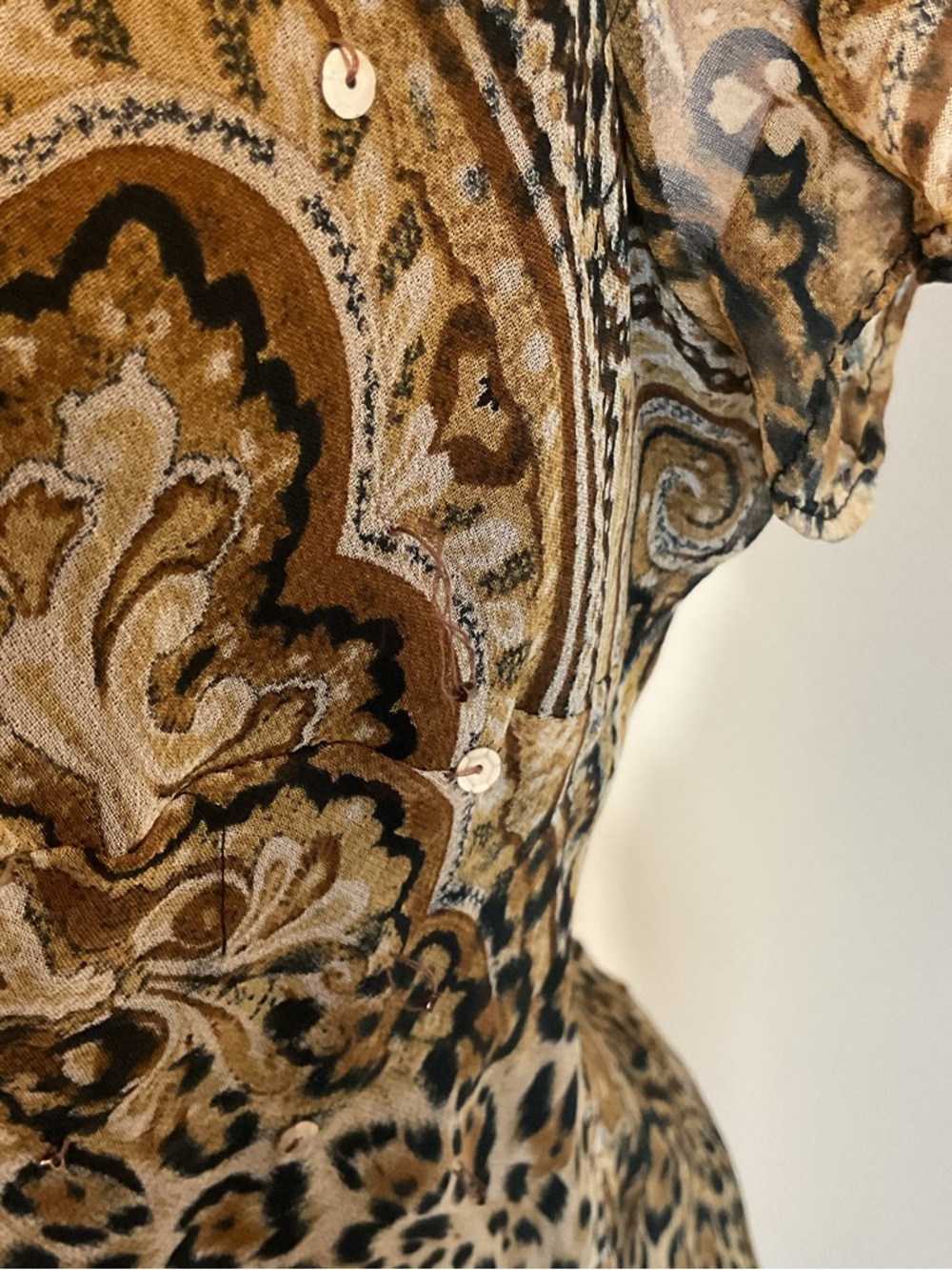 Robbie Bee 100% Silk Blouse Size 14 Paisley Leopard Print Luxury Short Sleeve - Picture 3 of 10